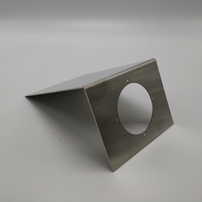 16mm CNC logam Bending besi tahan karat Fabrikasi Logam Kustom Potong Laser