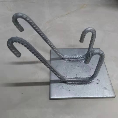 peledakan pasir 8mm Bagian Tertanam Di Plat Bagian Baja Karbon Beton OEM