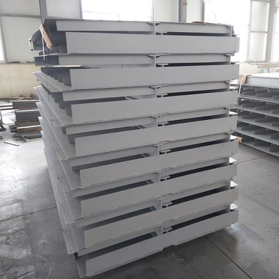 Q235B Q355B Heavy Duty lasan logam Building Structures Suku Cadang Layanan Peralatan Besar OEM