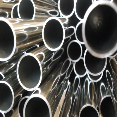 16Mn Q215 Hot Dip Galvanis Steel Pipe GI 100mm Round Steel Tabung Untuk Konstruksi